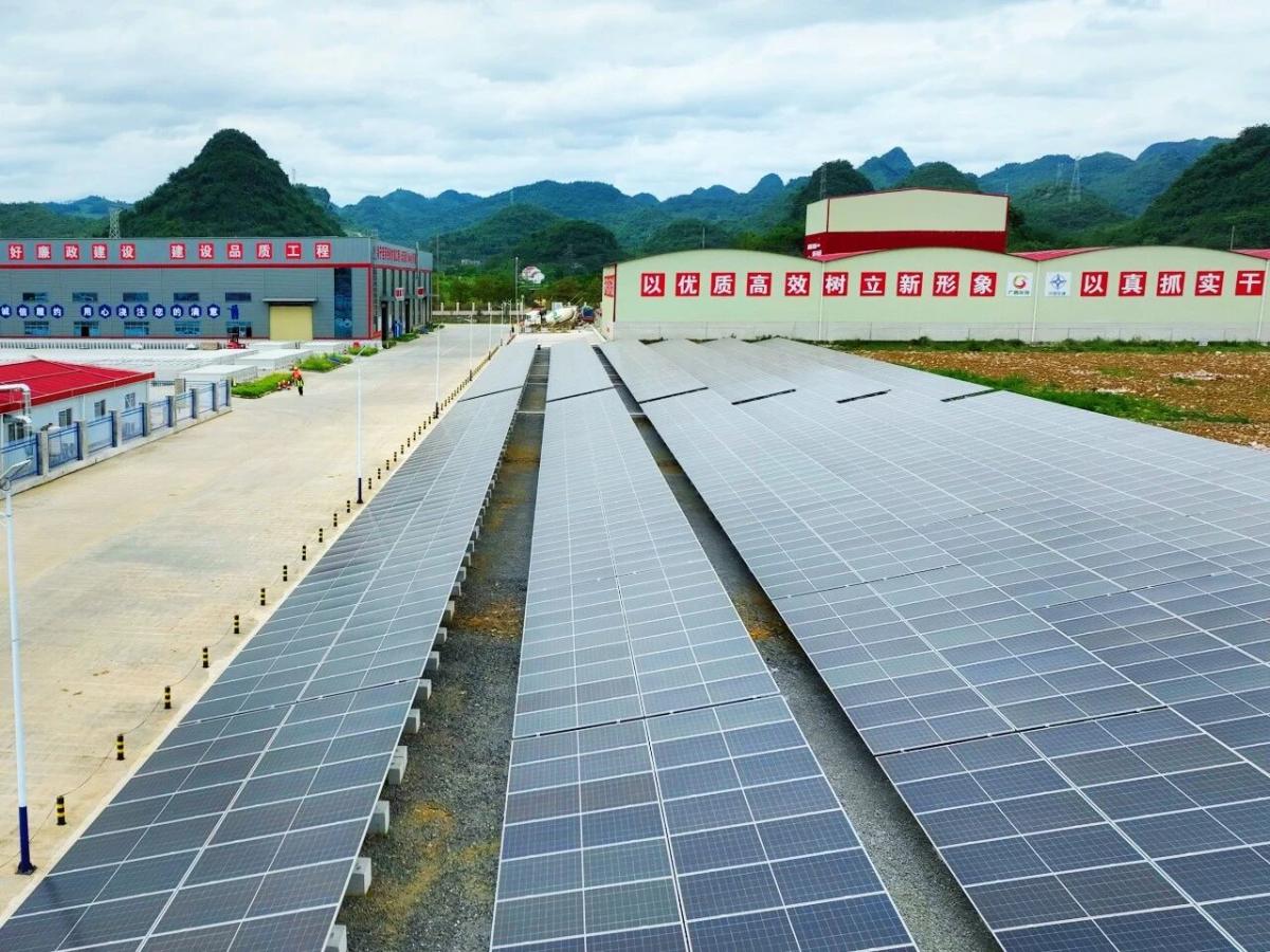 预计年减碳超千吨！南百改扩建项目光伏... 